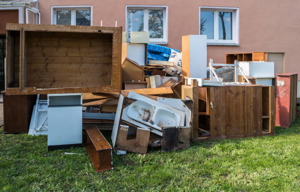 Best Yard Waste Removal  in North College Hill, OH